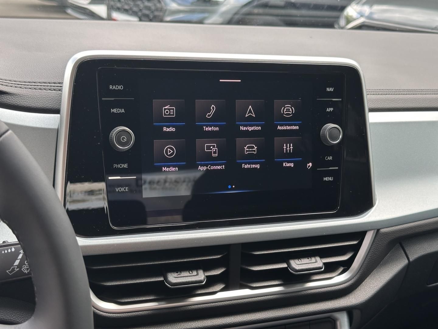 Fahrzeugabbildung Volkswagen T-ROC Life Goal,AHK,GJR,RFK,Climatronic,uvm.