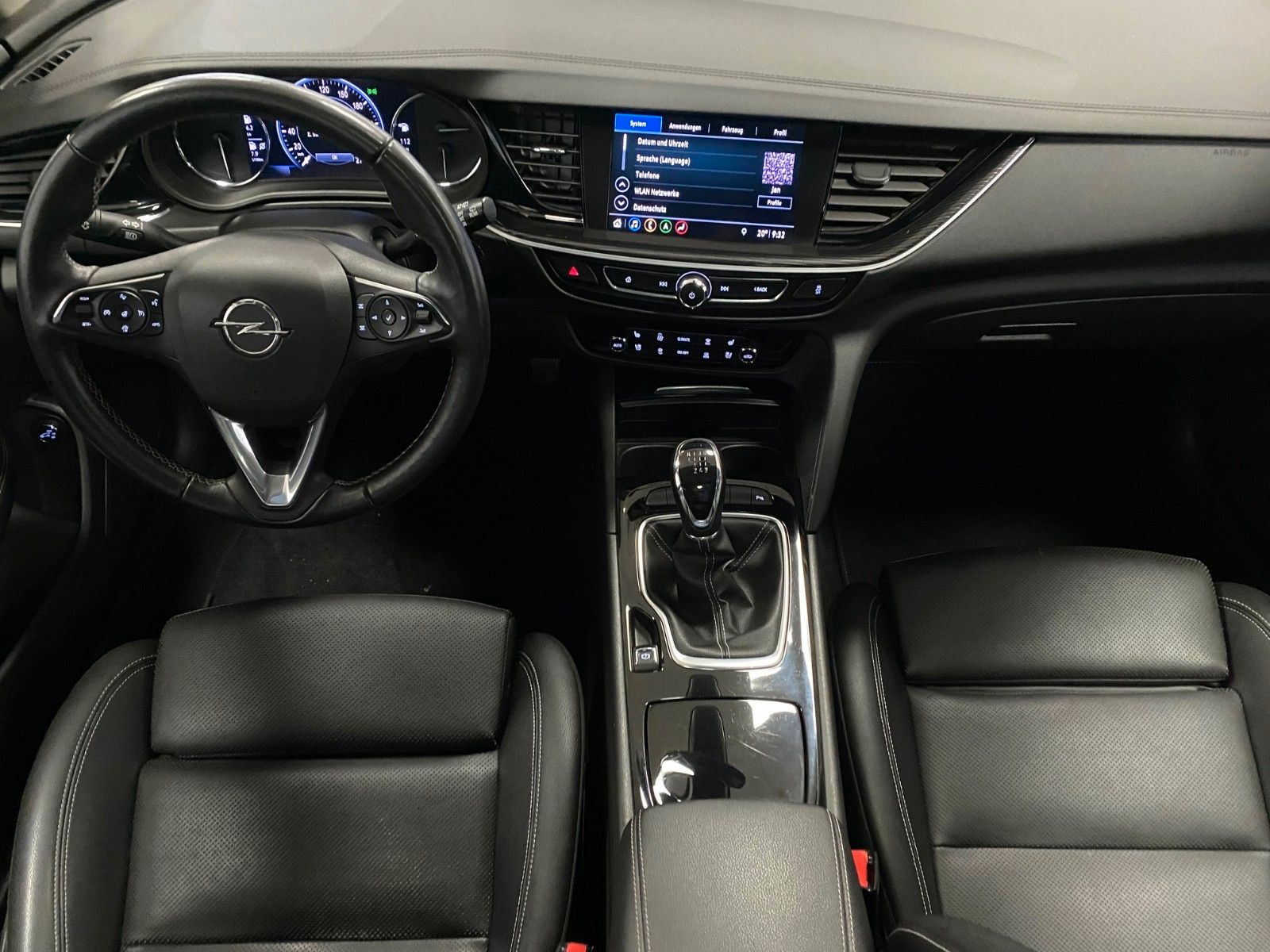 Fahrzeugabbildung Opel Insignia 1.5 Turbo Business Innovation ST+PANORA