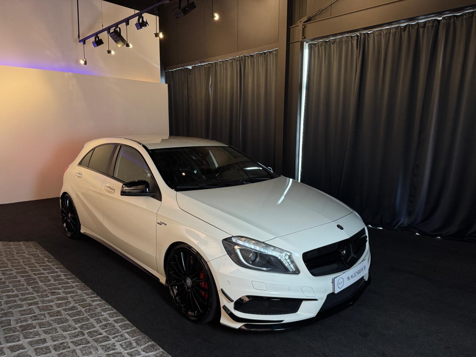 Mercedes-Benz A45 | Performance Sitze | Night-Paket | Carbon |