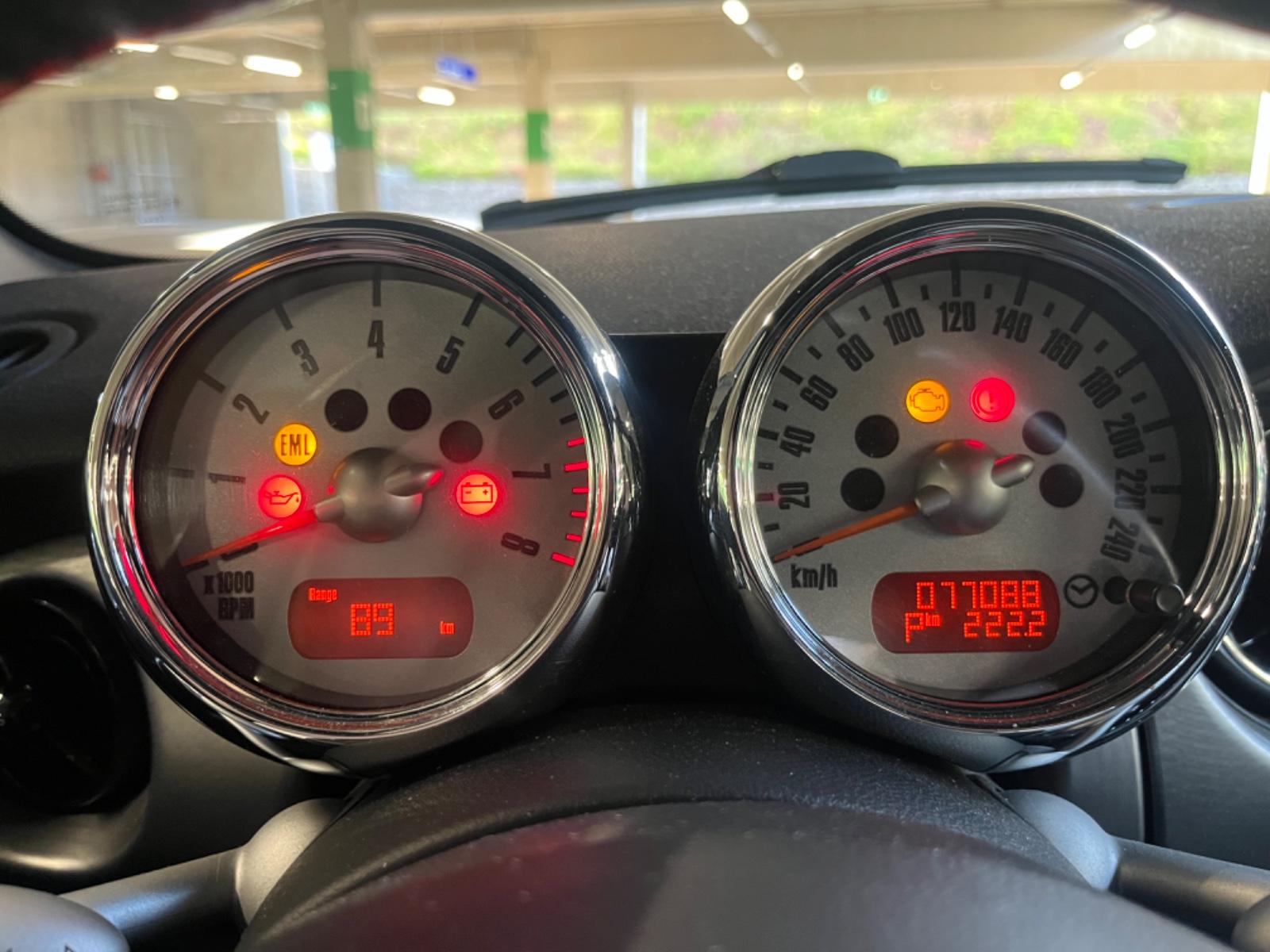 MINI COOPER S CABRIO NUR 77.000 KM