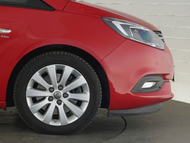 Zafira C ACTIVE+NAVI+RÜCKFAHRKAMERA+SITZ-/LENKRA