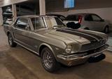 Ford 1965 Ford Mustang Coupe V8 Projekt - Ford Mustang aus 1965: Coupe