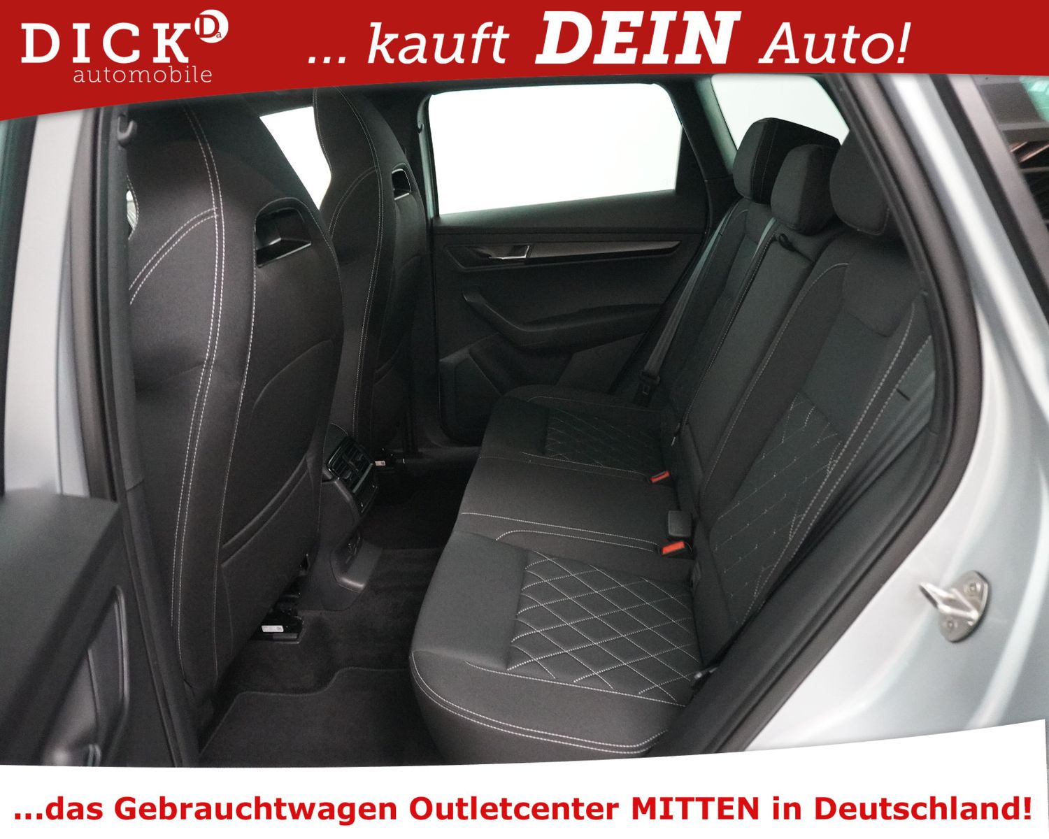 Fahrzeugabbildung SKODA Karoq 2.0d DSG Sportline 4x4 PANO+LED+AHK+SHZ+19