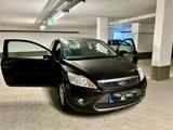 Ford Focus Sport Metallic, TüV bis 11/26, Öl neu - mit Benzin-Antrieb: Schwarz, Limousine, Metallic
