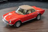 Fiat 124 Spider