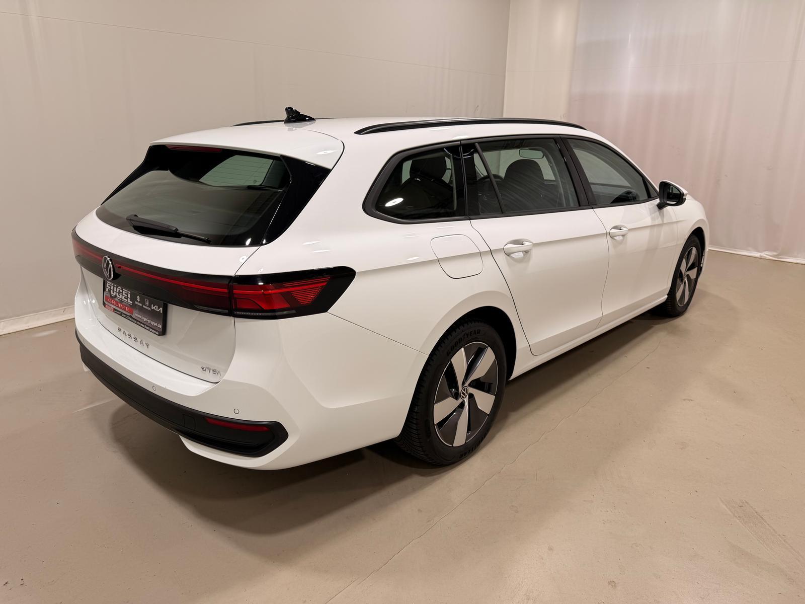 Volkswagen Passat 1.5 eTSI DSG ACC LED Navi Winter, миниатюра 6