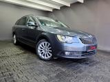 Skoda Superb 2.0 TDI Combi Exclusive, DSG, STANDHZG - Skoda Superb Gebrauchtwagen in Berlin