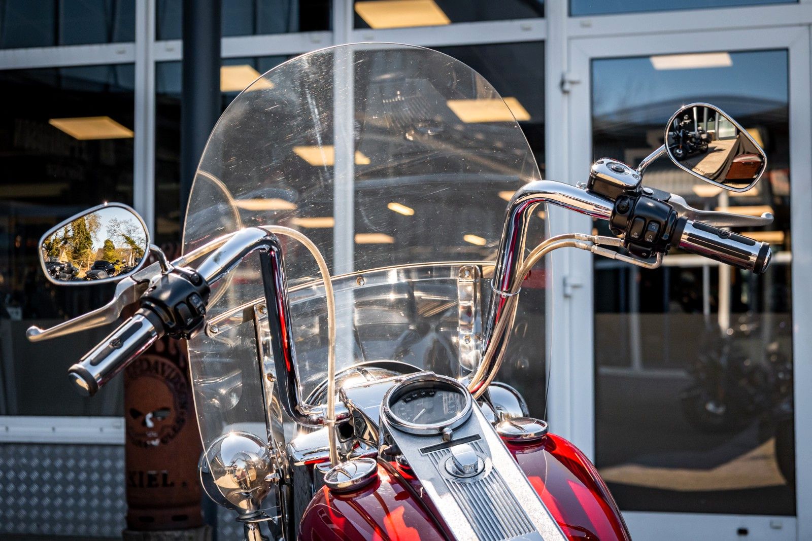Fahrzeugabbildung Harley-Davidson Road King FLHR - PENZEL - APE -