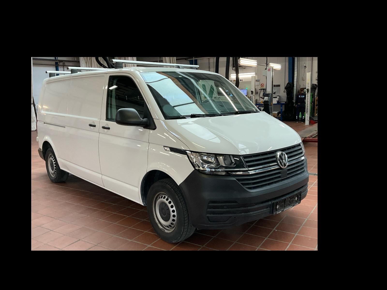 Volkswagen T6.1 TDI Transporter Kasten lang AHK Navi Regale