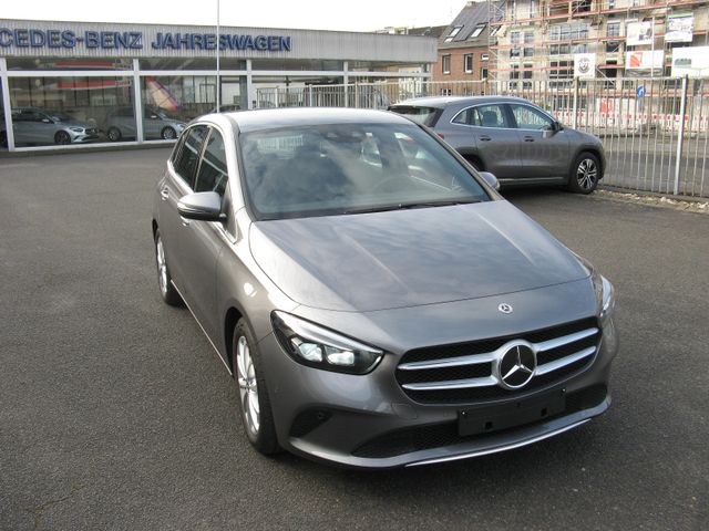 Mercedes-Benz B 180 Progressive+LED+Kamera+MBUX-High+4000Km