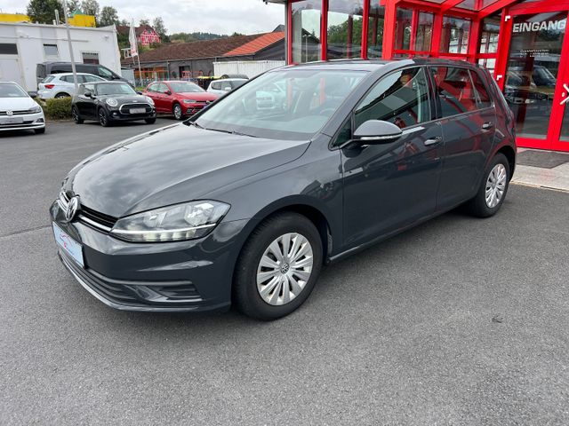 Volkswagen Golf VII Lim. Trendline