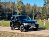 Mitsubishi Pajero 3,2 DI-D Dakar - Mitsubishi Pajero aus 2005 mit Diesel-Antrieb