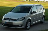 Volkswagen Touran 1.6 TDI DSG Style - silver leaf metallic