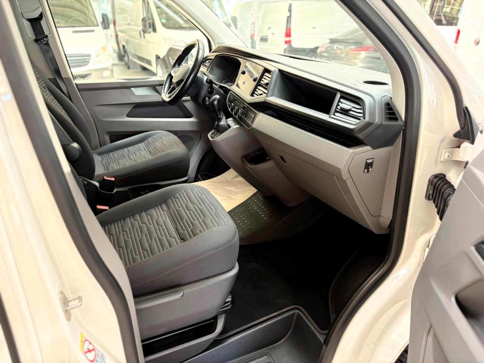 Volkswagen T6.1 Caravelle/Lang/7-Sitzer/Automatik/AHK/Neuzu