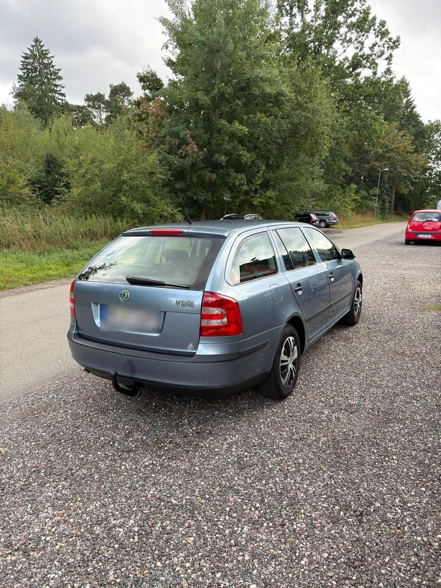 Skoda Octavia 2007 — engine 86 HP (63kW)