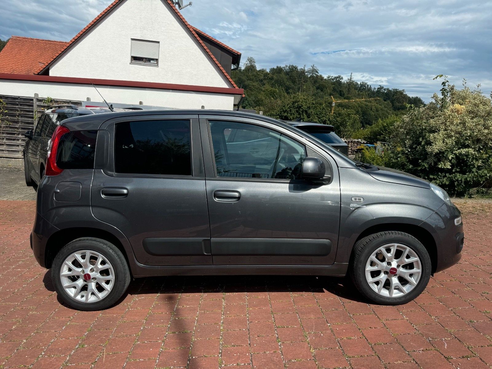 Fahrzeugabbildung Fiat PANDA 1.2 8V EASY 69PS/ PDC /USB /RADIO/ KLIMA