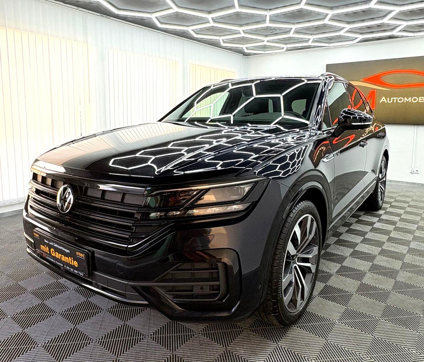 Volkswagen Touareg R-Line 4Motion
