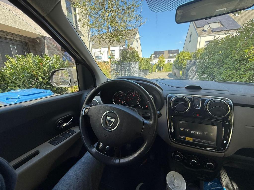 Dacia Lodgy