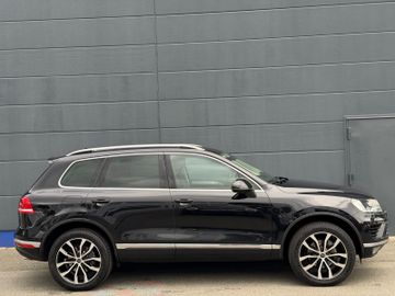 Volkswagen Touareg - 4