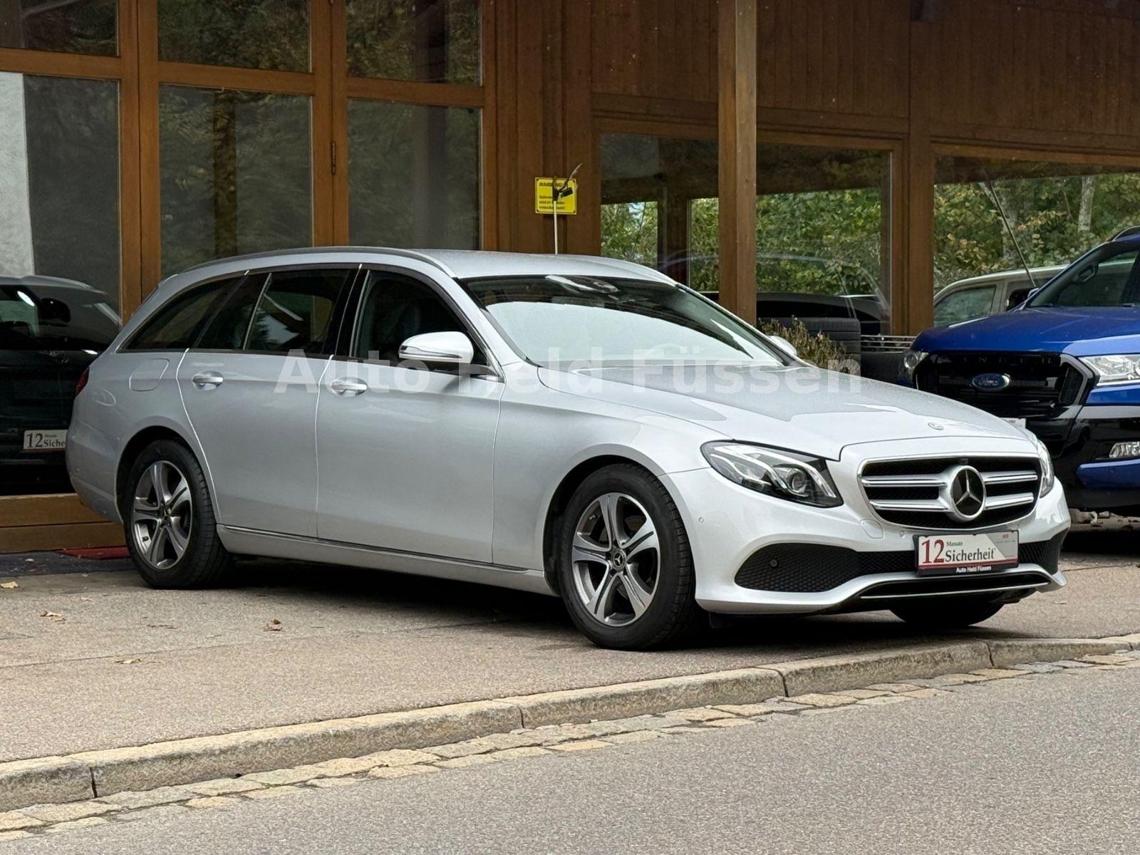 Mercedes-Benz E200 T Aut Navi 360° Distr Standhzg TTW LED