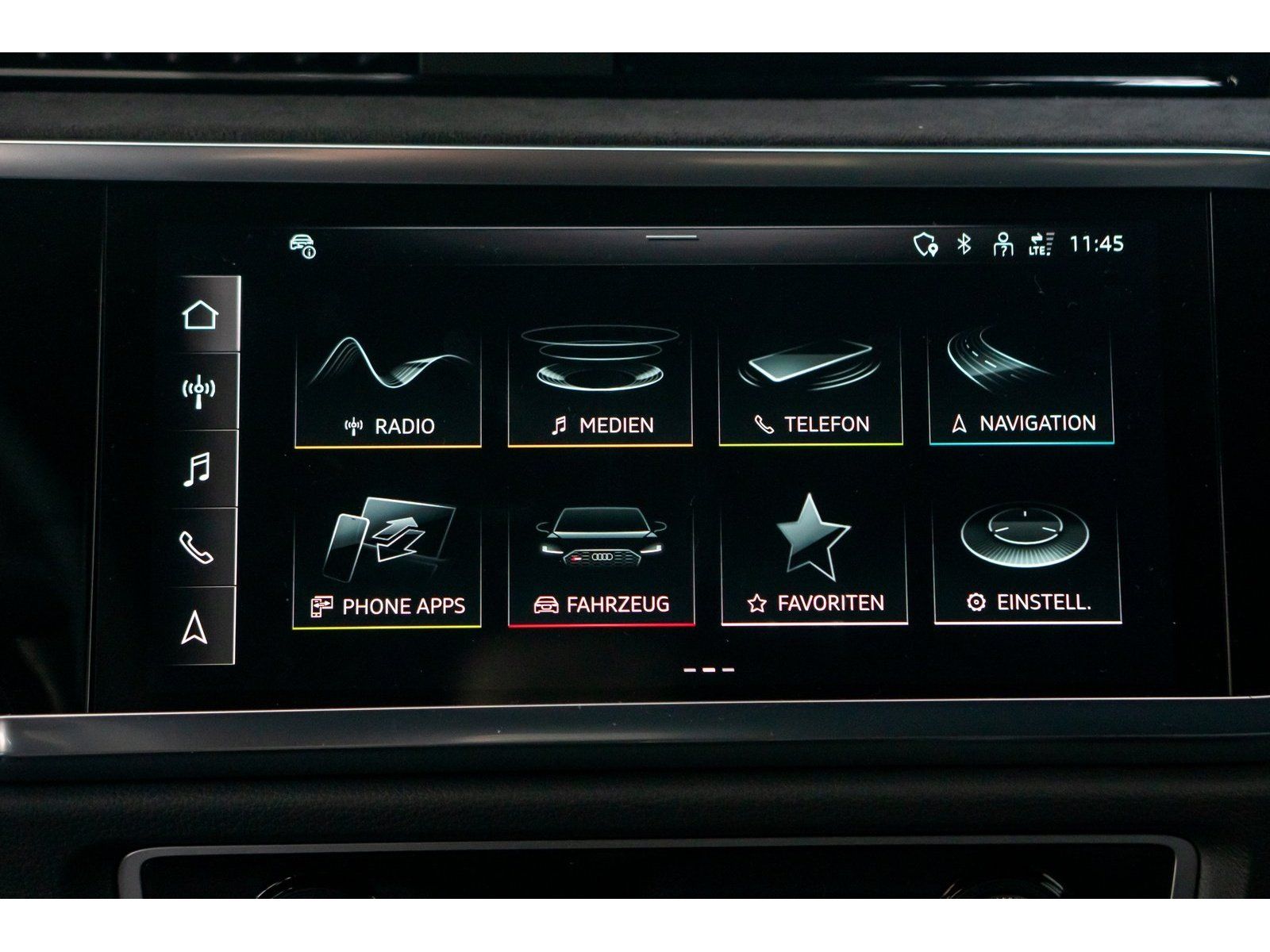 Fahrzeugabbildung Audi RS Q3 SB Essential Garantie`28 im Kundenauftrag