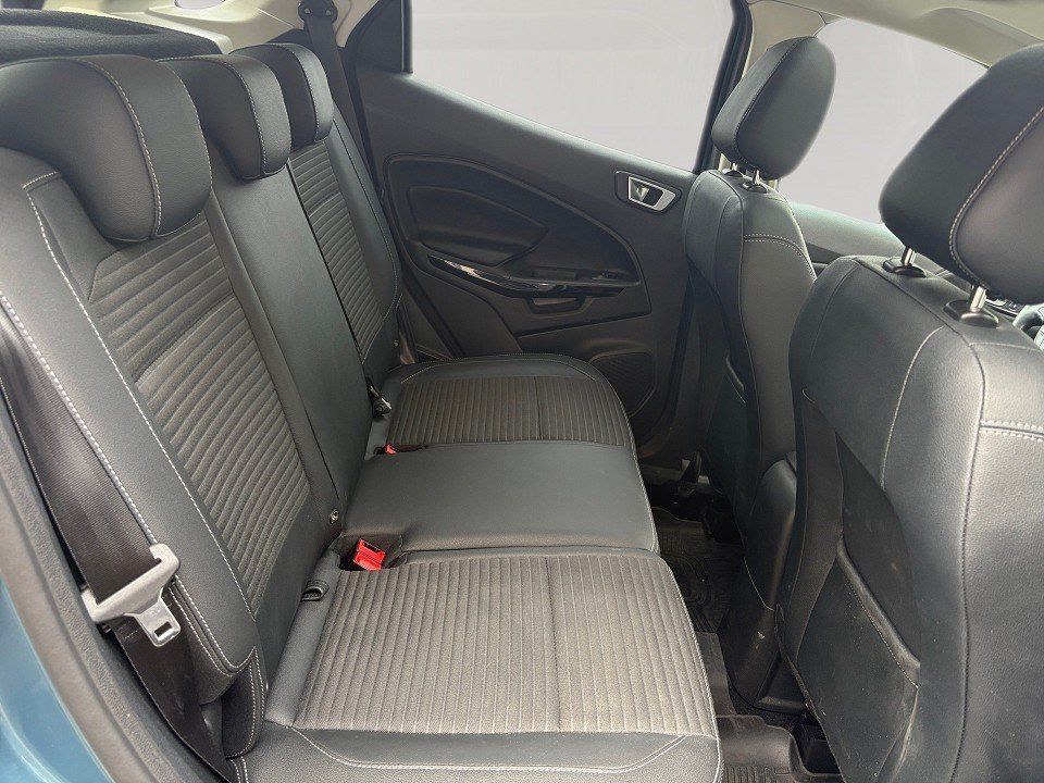 Fahrzeugabbildung Ford EcoSport 1.0i 125PS A/T EcoBoost Titanium