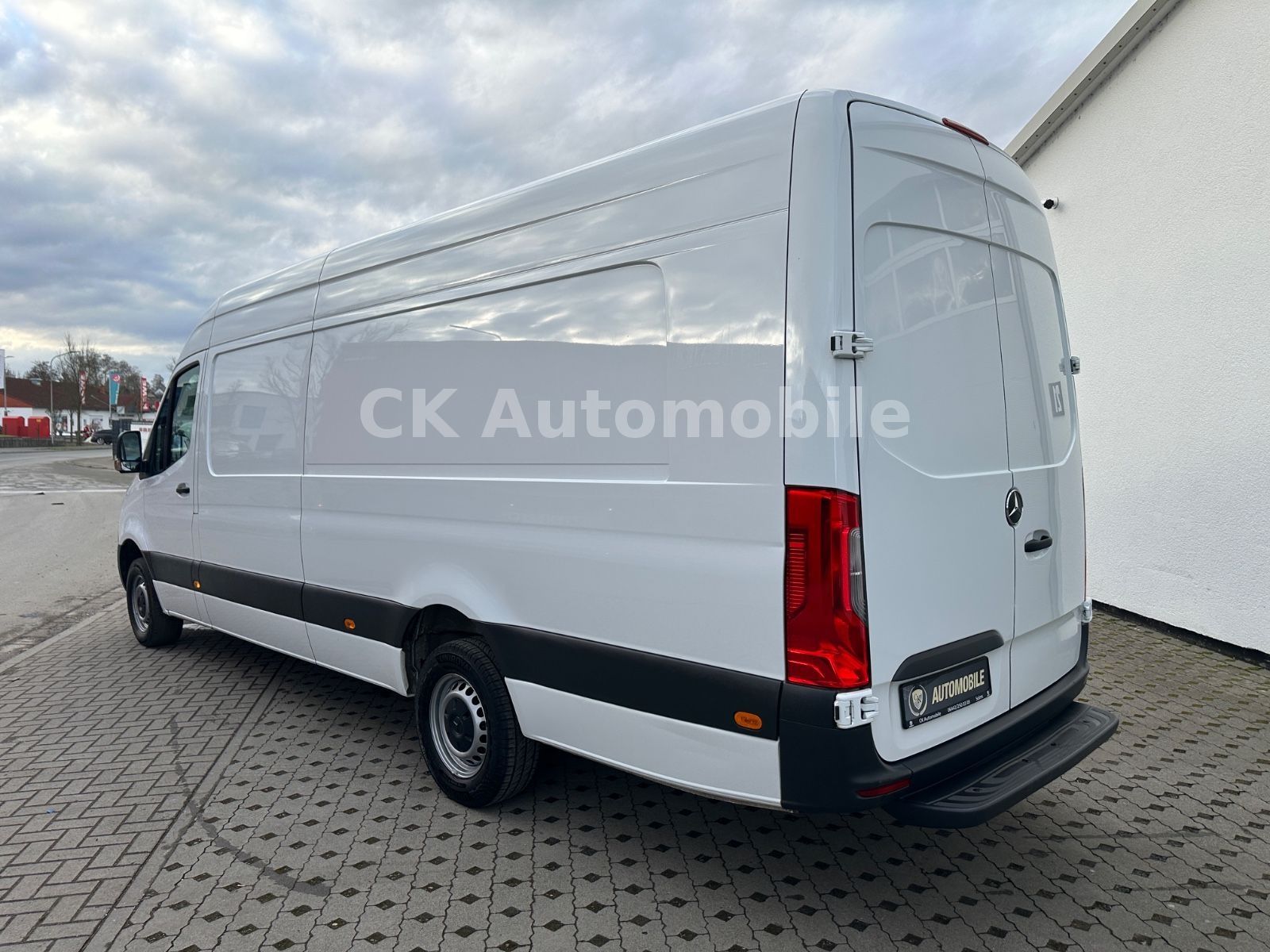 Fahrzeugabbildung Mercedes-Benz Sprinter III Kasten 315 CDI RWD Jumbo XXL H2/L5