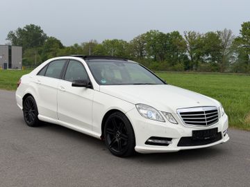 Mercedes E 200 - 3