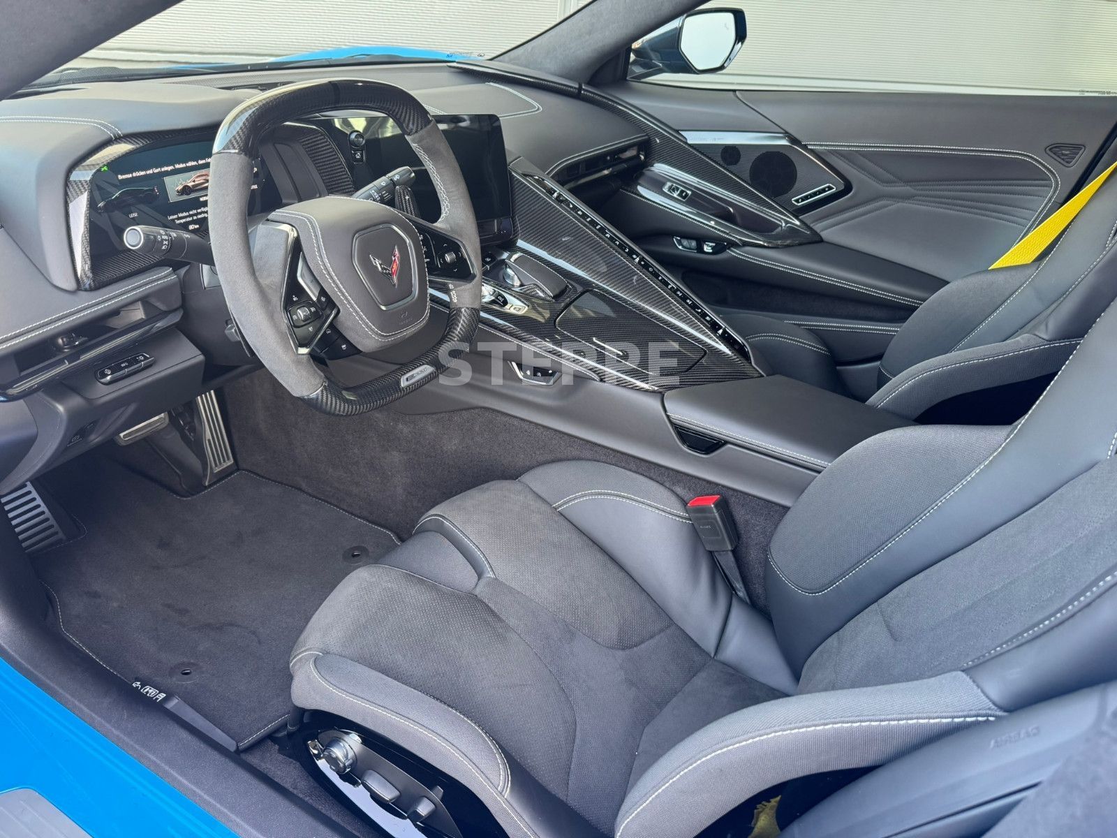 Corvette C8 E-Ray 6,2 3LZ Coupe EU-Mod. Carbon Wheels