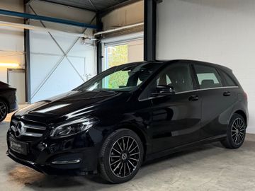 Mercedes B 220 - 1