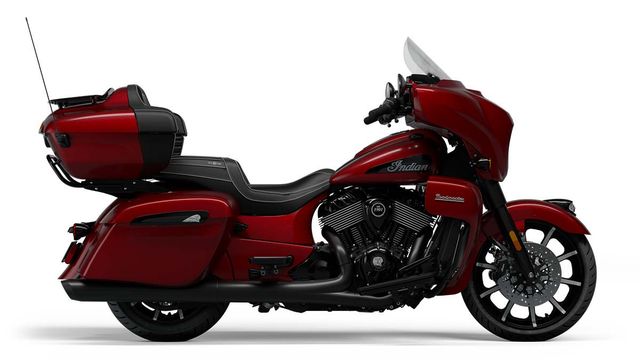 Indian Roadmaster Dark Horse Maroon metallic