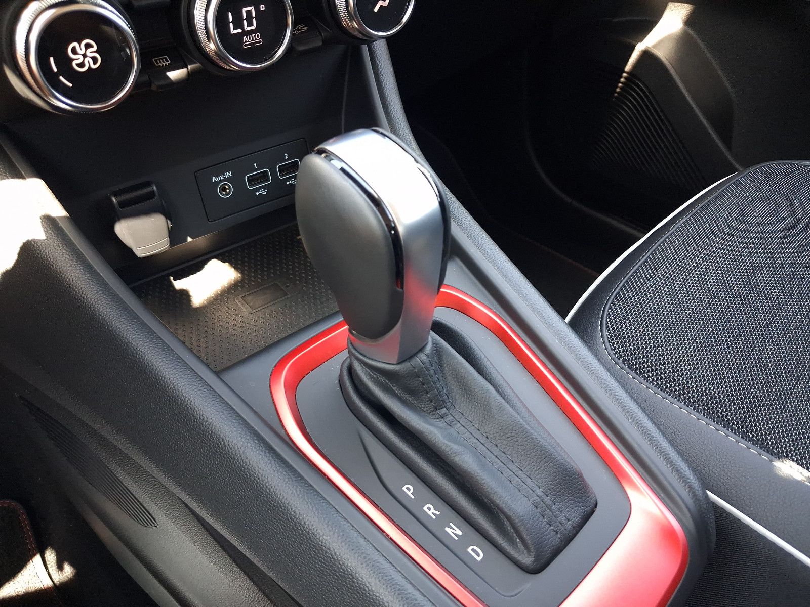 Fahrzeugabbildung Renault Captur II Intens