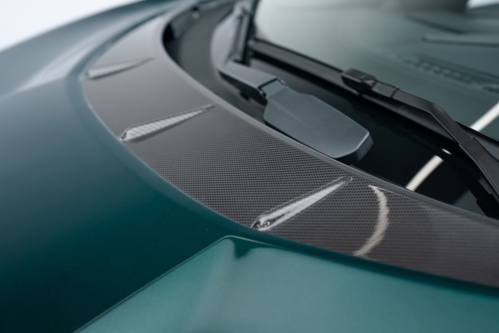 Fahrzeugabbildung Lamborghini Revuelto FULL CARBON/LIFT/PASSENGER/MY 26