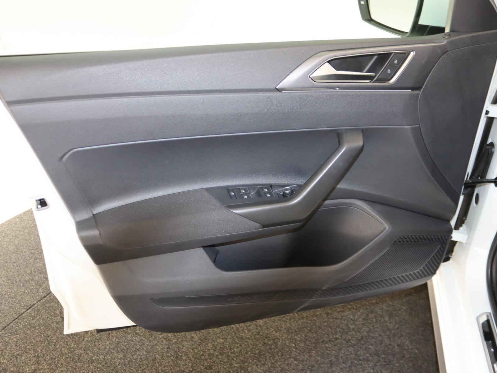 Volkswagen Polo 2.0 TSI GTI MATRIX-LED ACC SHZ PDC KLIMA