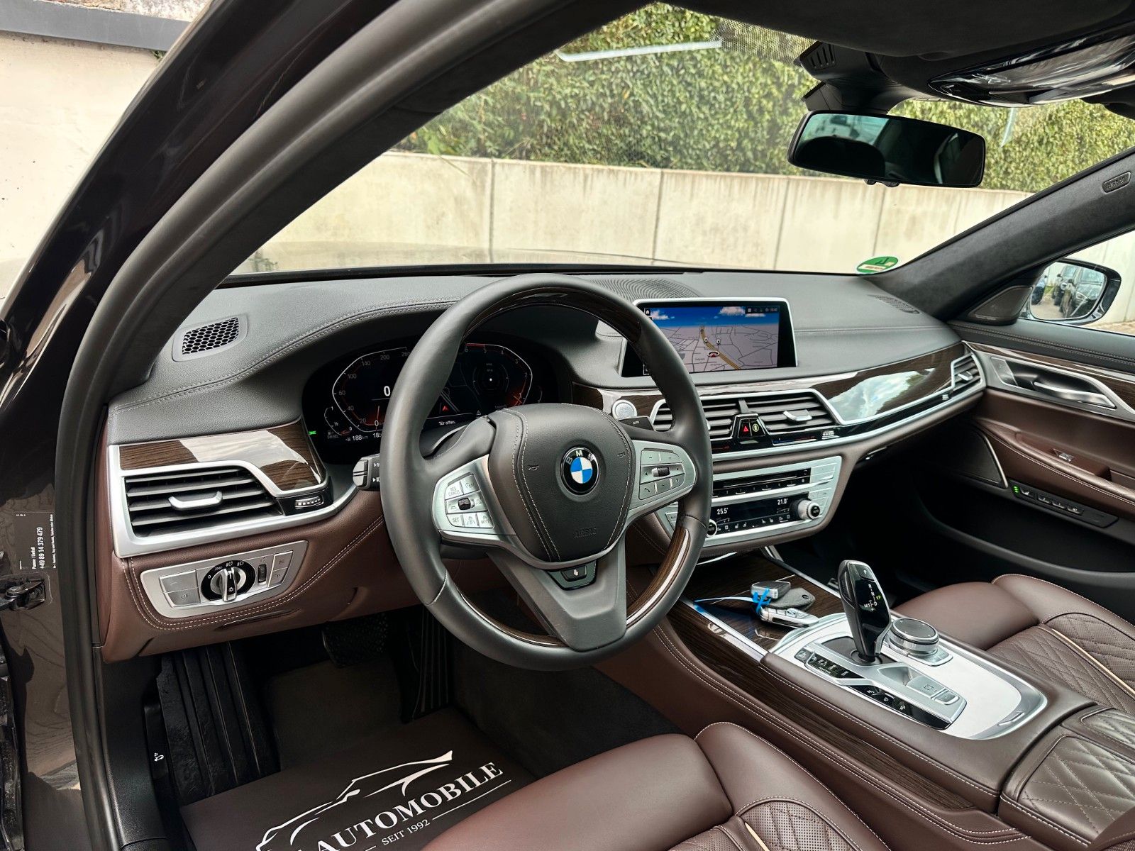 BMW 740Ld xDr PANO 4xMassage StandHz Softcl H&K 360° foto 3