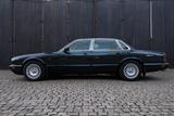 Jaguar XJ12