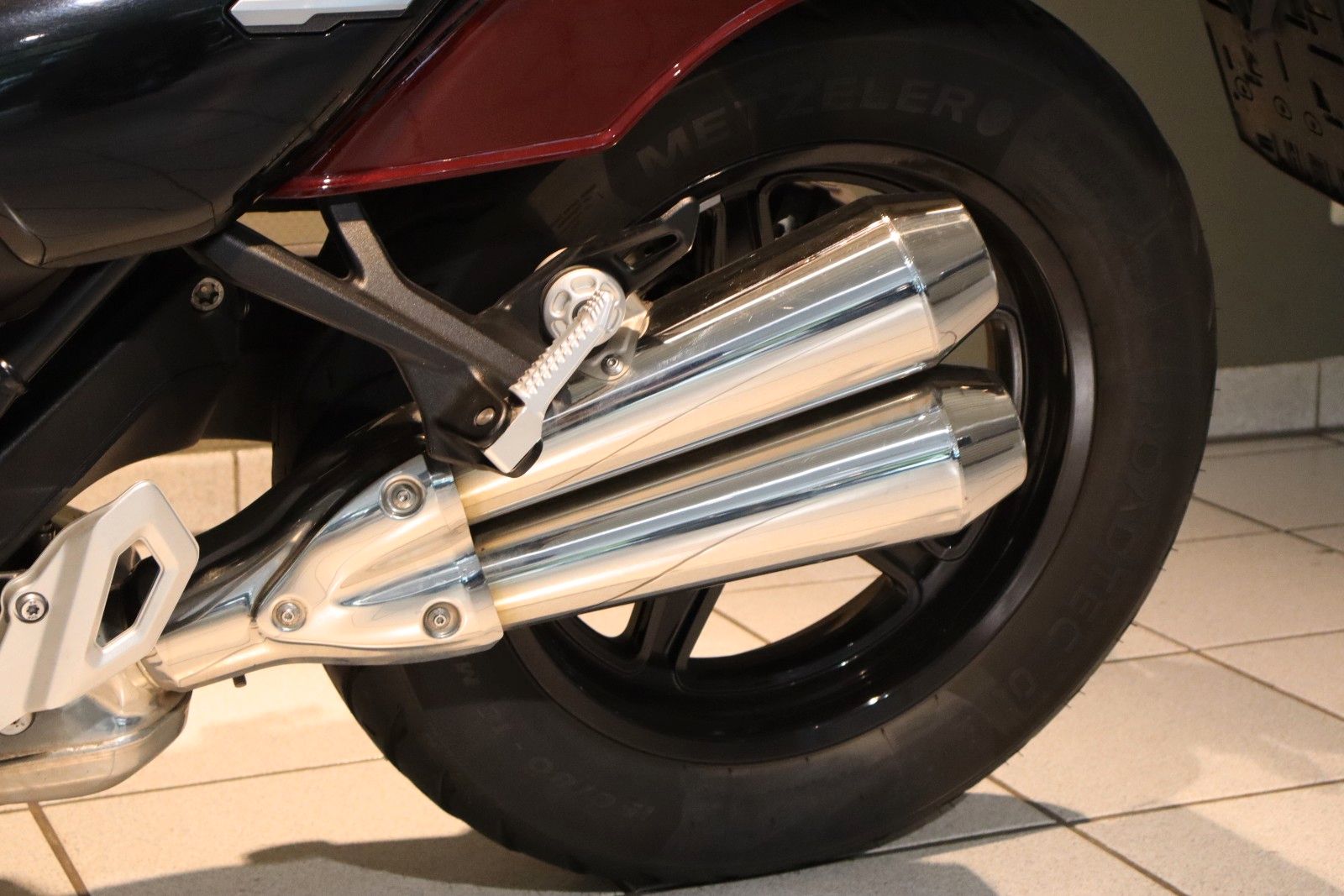 Fahrzeugabbildung BMW R 12