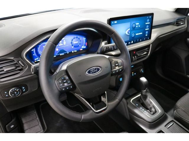 Fahrzeugabbildung Ford Focus Lim. Titanium X Automatik LED Kamera