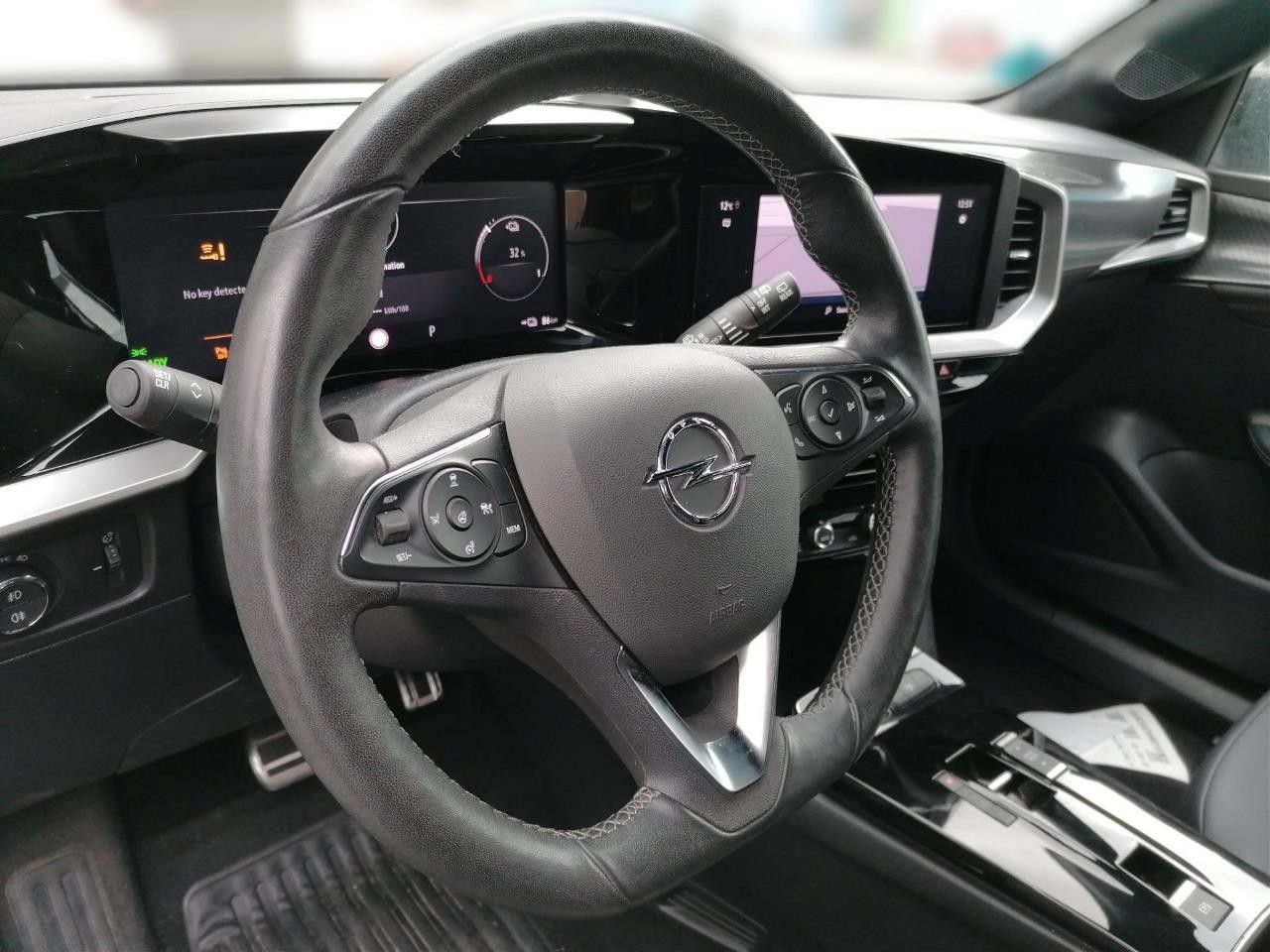 Fahrzeugabbildung Opel Mokka-e ULTIMATE 1-PHASIG NAVI/LED/KAMERA/DAB+