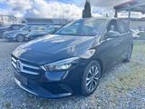 Mercedes-Benz B180 2.0DCT * NAVIGATION * ALU * LED LIGHT