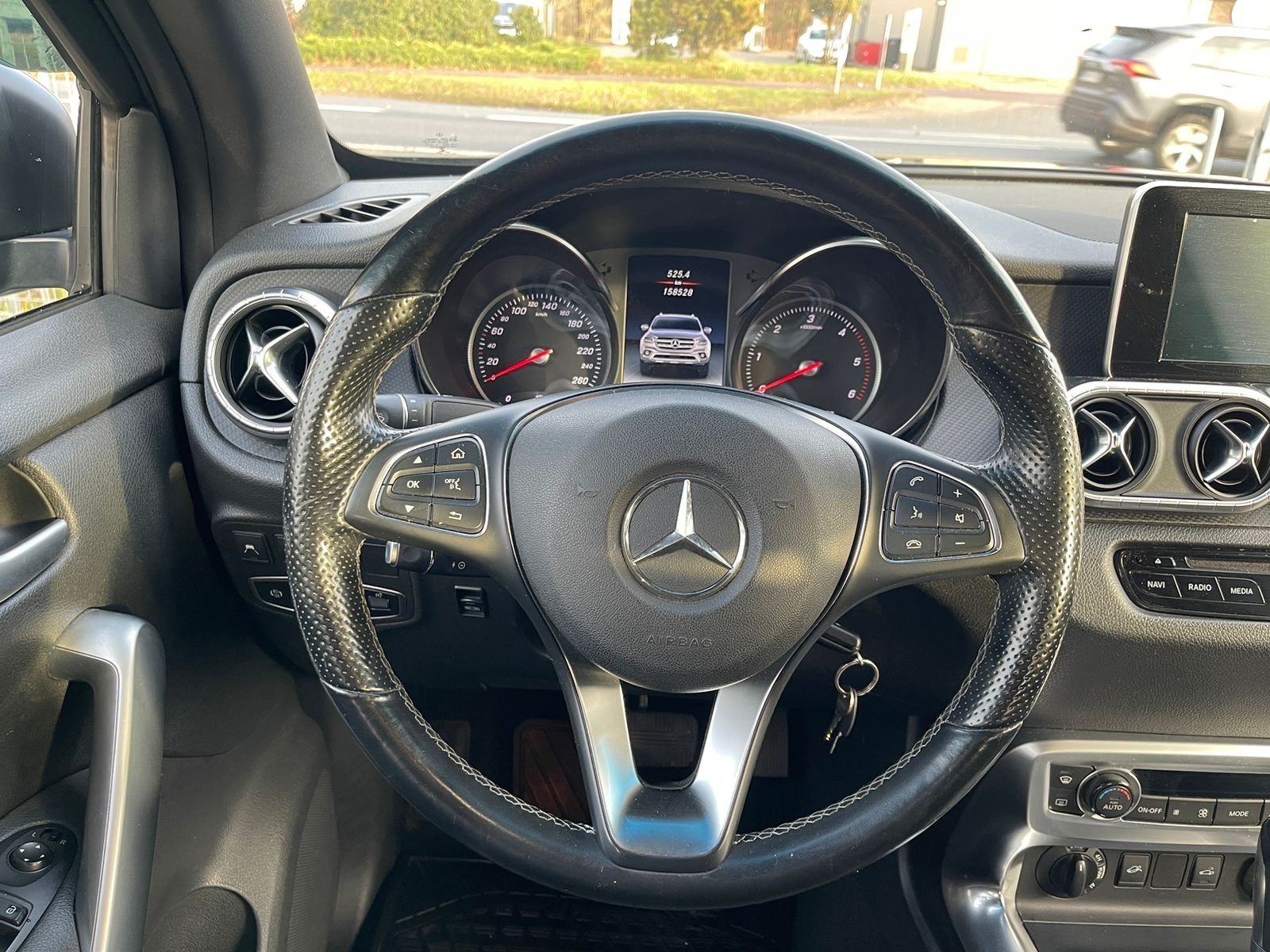 Fahrzeugabbildung Mercedes-Benz X 250d 4Matic Edition Progressive*Navi*Klima*