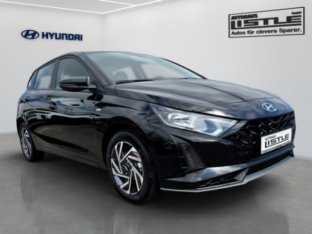 Fahrzeugabbildung Hyundai i20 Facelift 1.0 T-Gdi 48V DCT 100PS Trend Navi