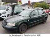 Volkswagen Passat 1.6 Automatik°2.HAND°KLIMAAUTO°GLASDACH° - Volkswagen Passat: Gl