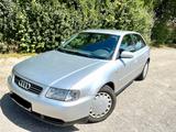 Audi A3 1.6 8L nur 143 000 km - Audi A3: Km 0
