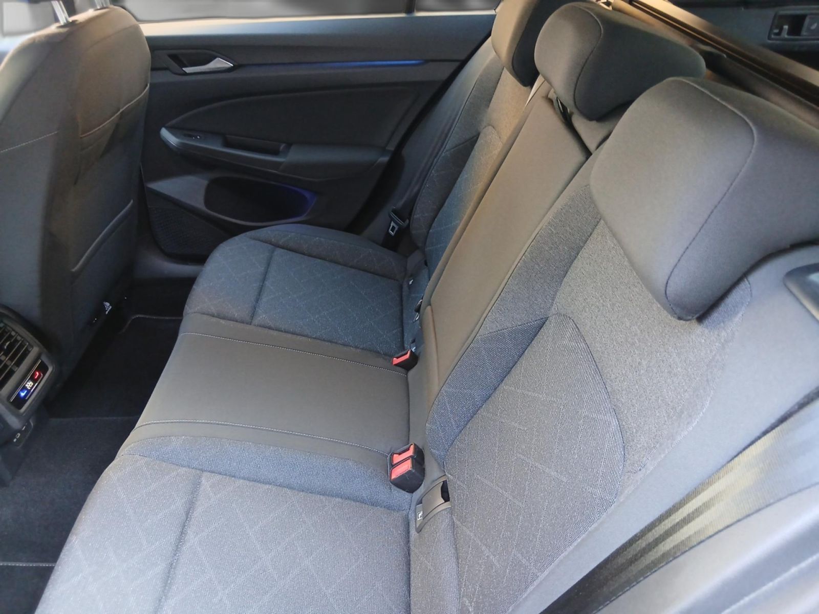 Volkswagen Golf - Bild 18