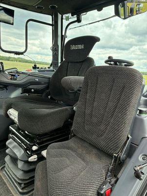 Valtra T215D