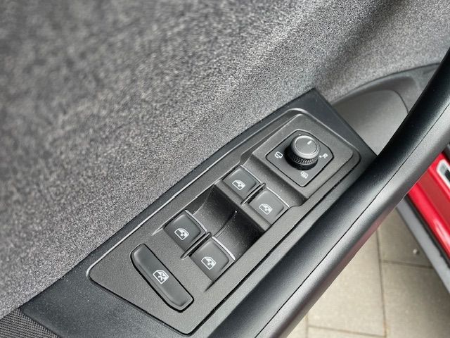 T-Roc 1.5 TSI MOVE Navi Digitales Cockpit LED Ap