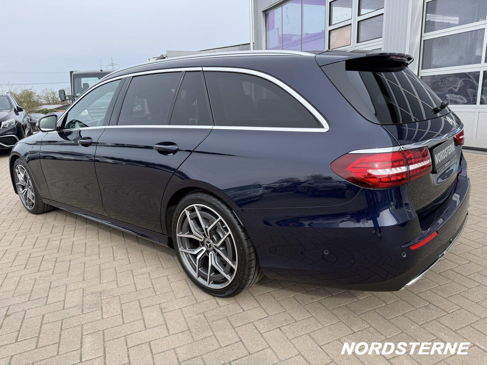 Mercedes-Benz E 220 d T AMG-LINE+DISTRONIC+MULTIBEAM+SHD+WIDE