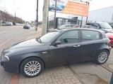 Alfa Romeo 147*TÜV NEU*KLIMA*TEMP*ALCANTARA*KUPPLUNG NEU* - Alfa Romeo 147 aus 2009