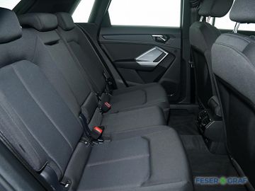 Audi Q3 - 6
